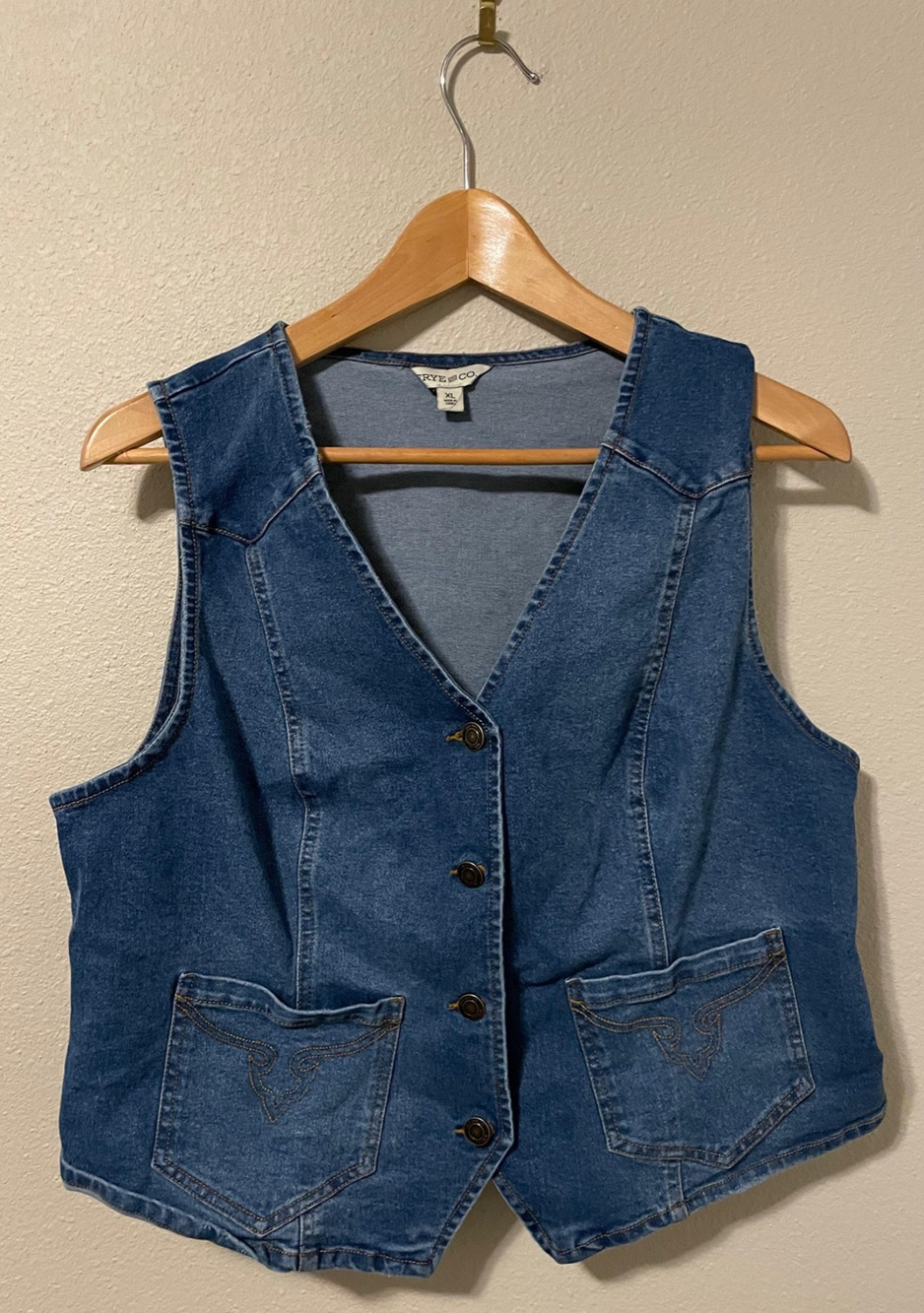 Frye And Co Vest Womens XL Blue Denim Button Front Western Pockets Embroidered